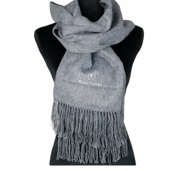 Alpaca Camargo Scarf Grey - Picture 8 of 8